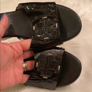 Tory Burch patent vintage wedges